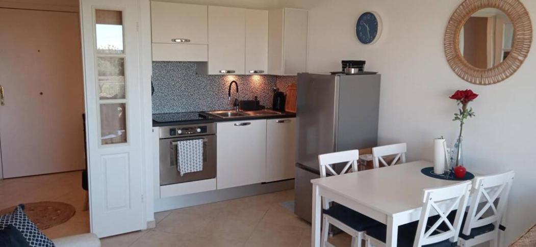 Feels Like Home Juan Flore - Air-Conditioned Furnished Apartment With Terrace & Parking أنتيب المظهر الخارجي الصورة